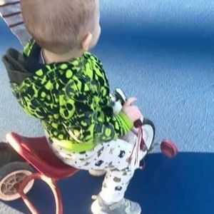 Meet your Posher, Crystal